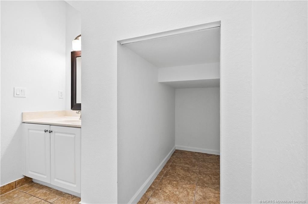 2736 SW Butterfly Lane, Palm City, FL 34990 Photo