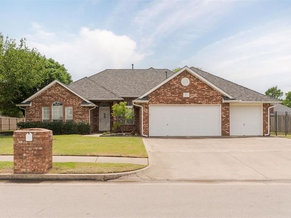 216 SW 140th Terrace, Oklahoma City, OK 73170