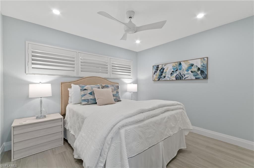 658 Broad Ave S, Unit J658, Naples, FL 34102 Photo