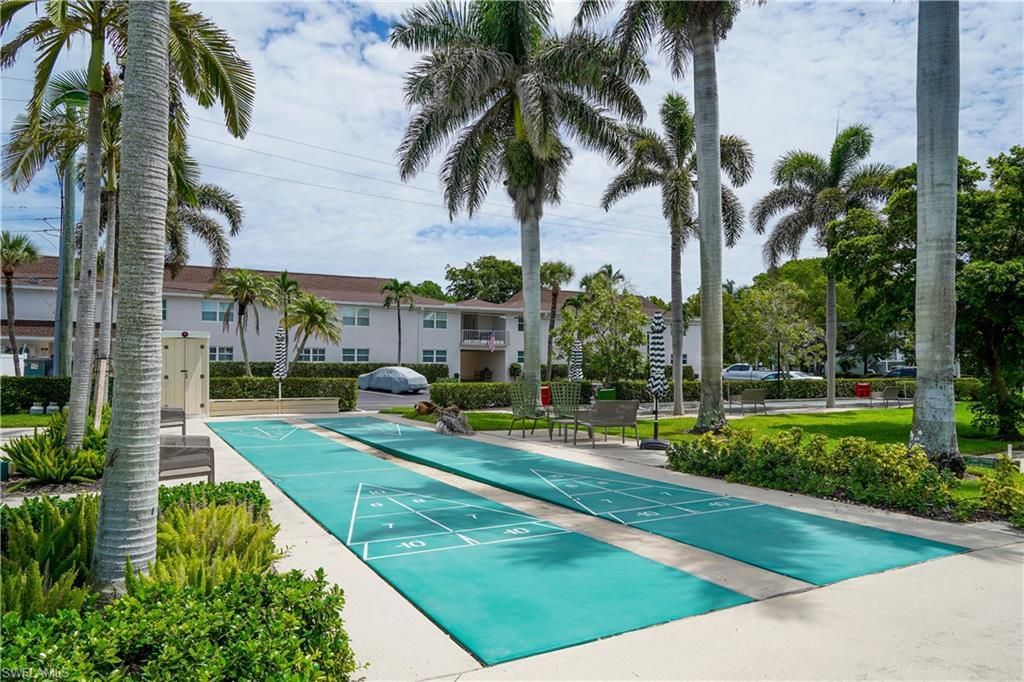 658 Broad Ave S, Unit J658, Naples, FL 34102 Photo