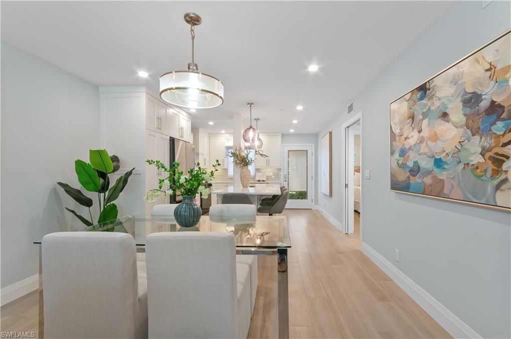 658 Broad Ave S, Unit J658, Naples, FL 34102 Photo