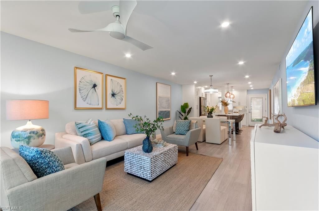 658 Broad Ave S, Unit J658, Naples, FL 34102 Photo