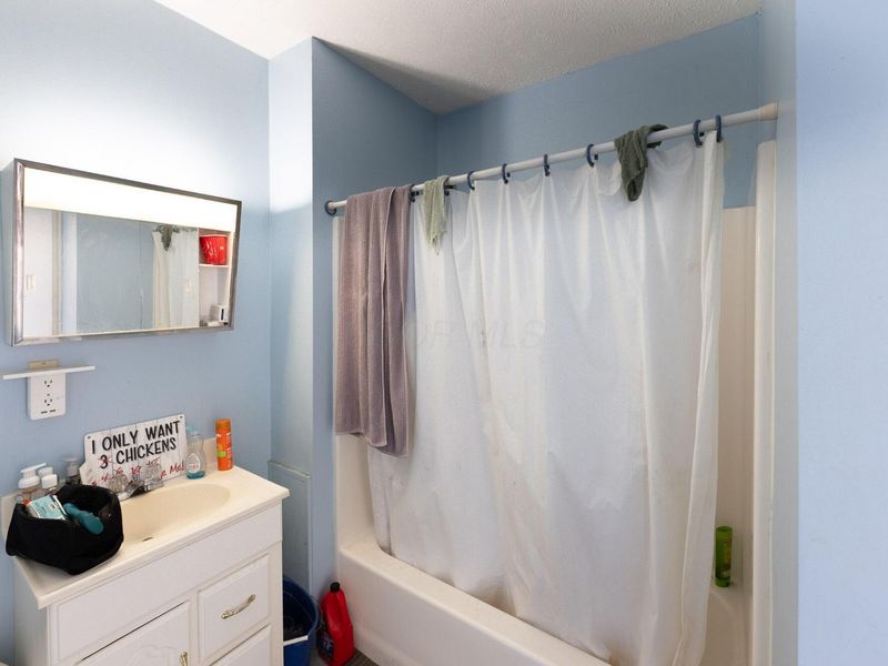 80 Vine Street, Newark, OH 43055 Photo 12