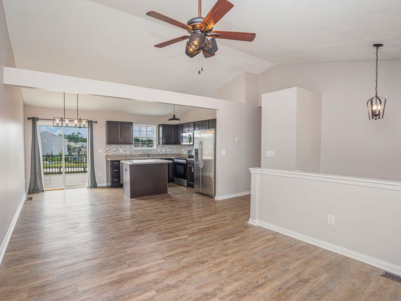 1157 Gemstone Pointe Drive, Walton, KY 41094 Photo 5