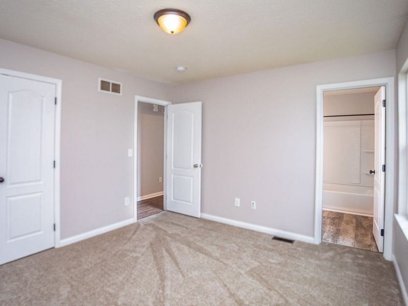 1157 Gemstone Pointe Drive, Walton, KY 41094 Photo 9