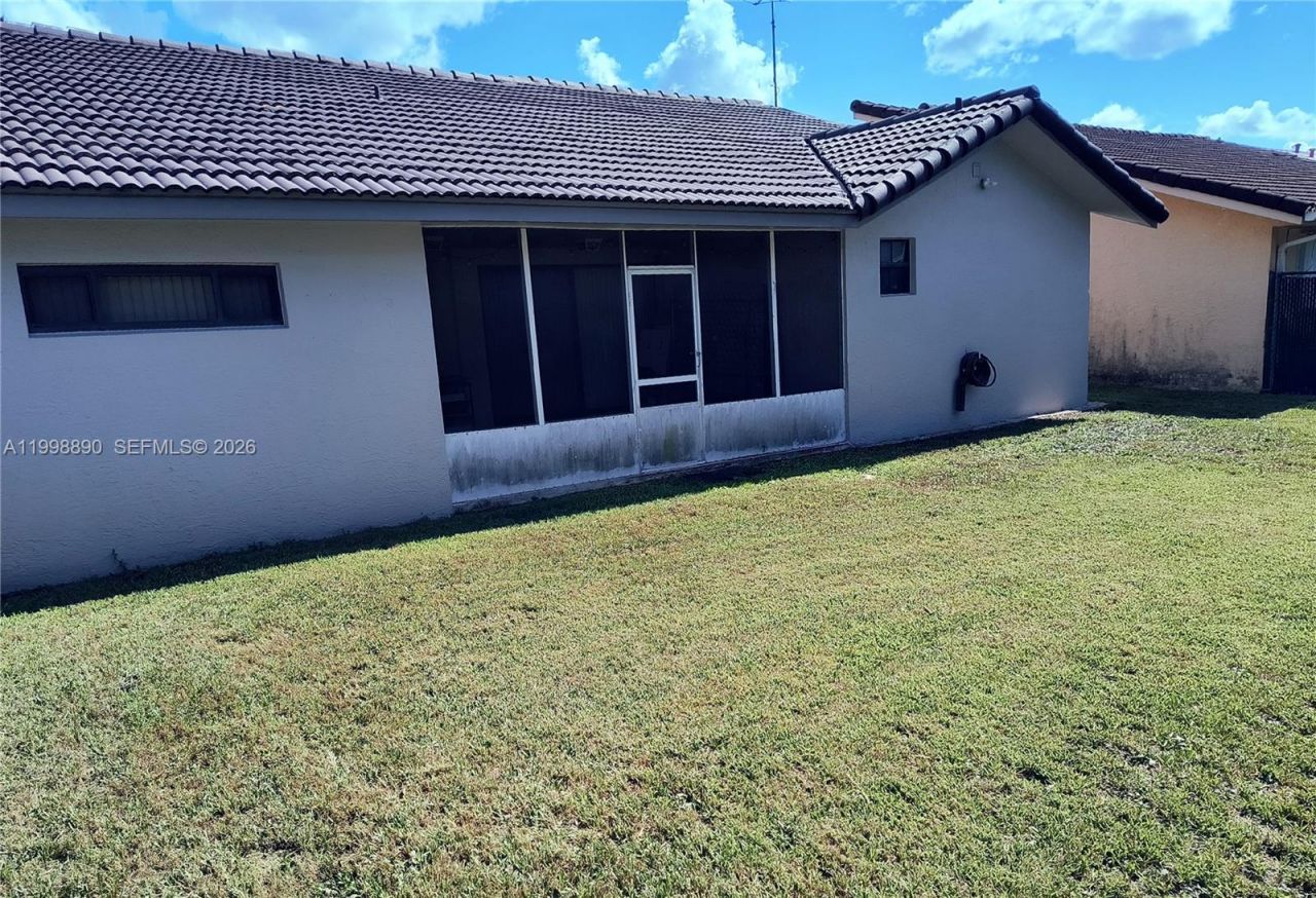 14527 SW 106th Ter, Miami, FL 33186 Photo