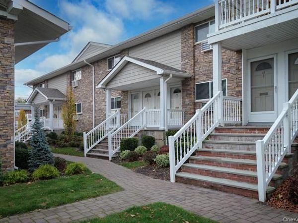 172 Park Avenue , Unit P172, Babylon, NY 11704