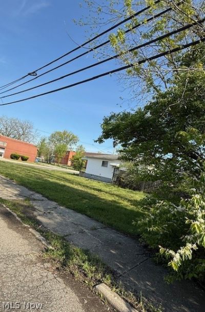 3305 E 126th Street, Cleveland, OH 44120 Main Photo