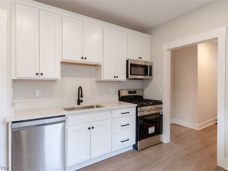 1464 E 123 Street, Cleveland, OH 44106 Photo 7