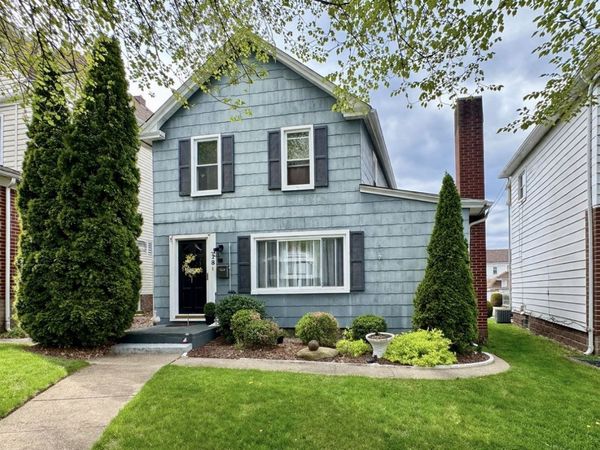 318 Harrison Avenue, Vandergrift, PA 15690