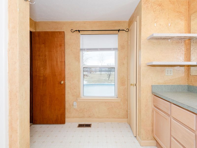 929 N Tecumseh Road, Springfield, OH 45504 Photo 33