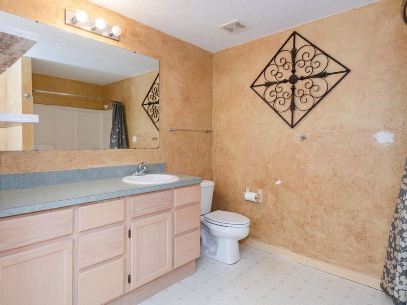 929 N Tecumseh Road, Springfield, OH 45504 Photo 33