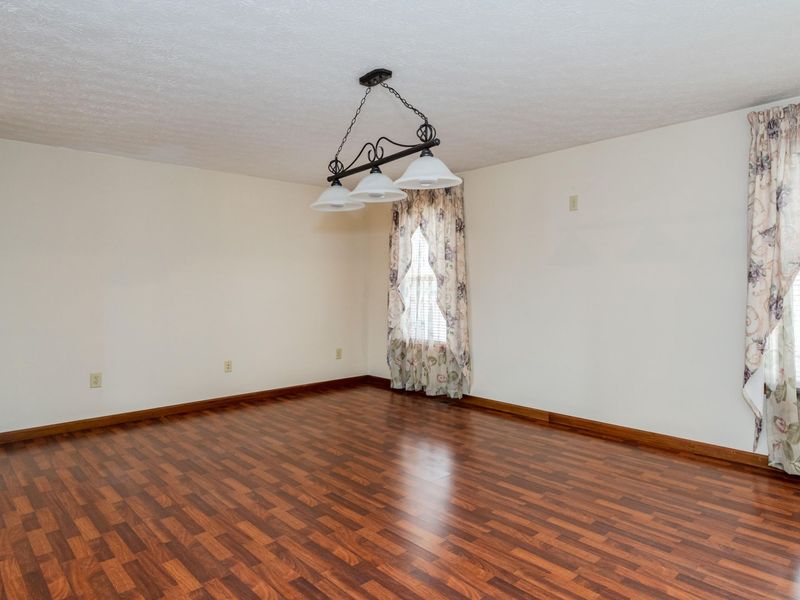 929 N Tecumseh Road, Springfield, OH 45504 Photo 6