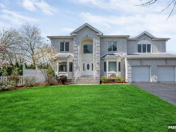 177 Lawson Place, PARAMUS, NJ 07652