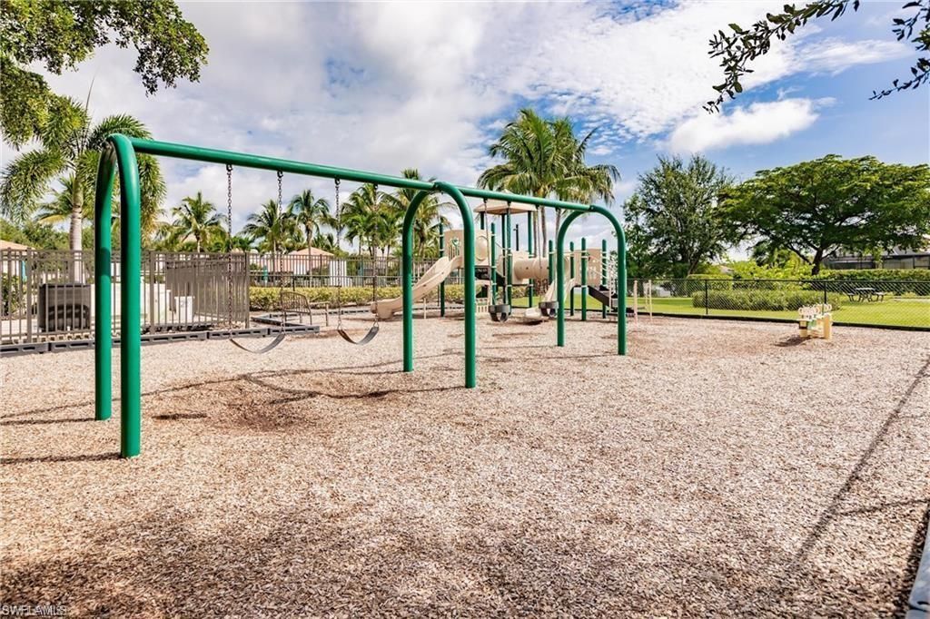 11000 Cherry Laurel Dr, Fort Myers, FL 33912 Photo