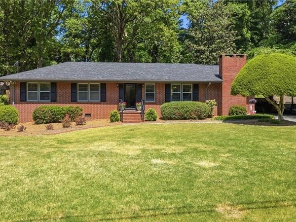 3 Mitchell Circle SE, Rome, GA 30161