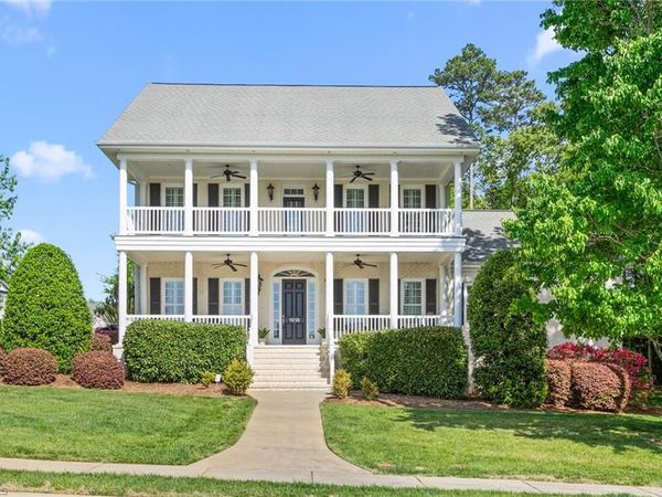 1018 Lochshire Drive, Burlington, NC 27215