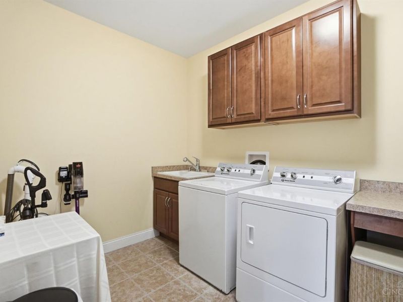 6100 Winding Creek Boulevard, Liberty Township, OH 45011 Photo 47