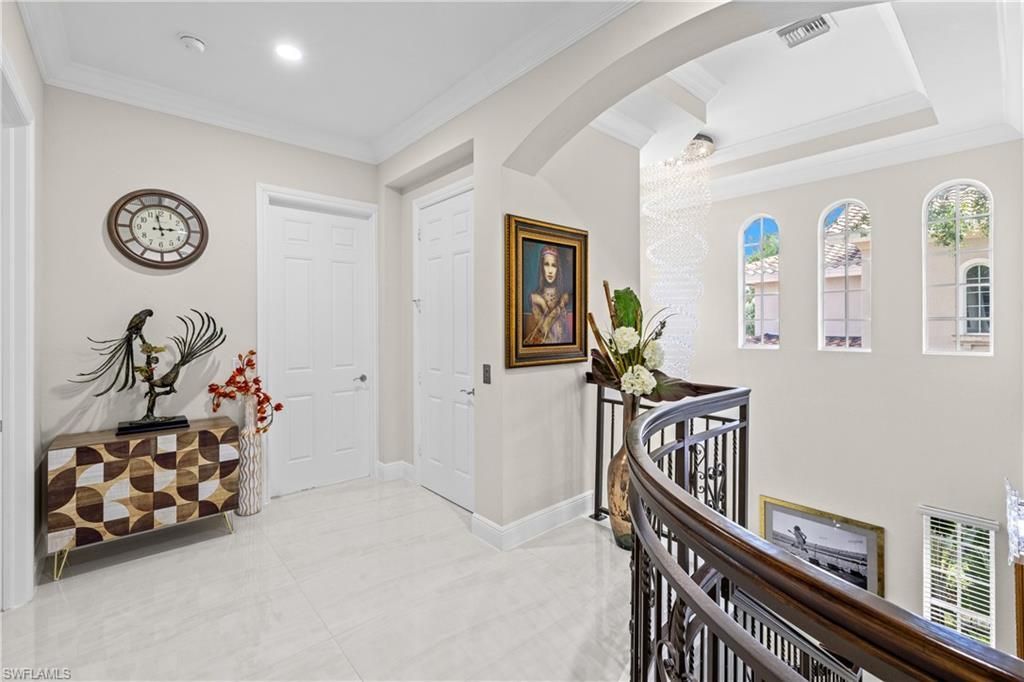 9041 Cherry Oaks Trl, Unit 201, Naples, FL 34114 Photo