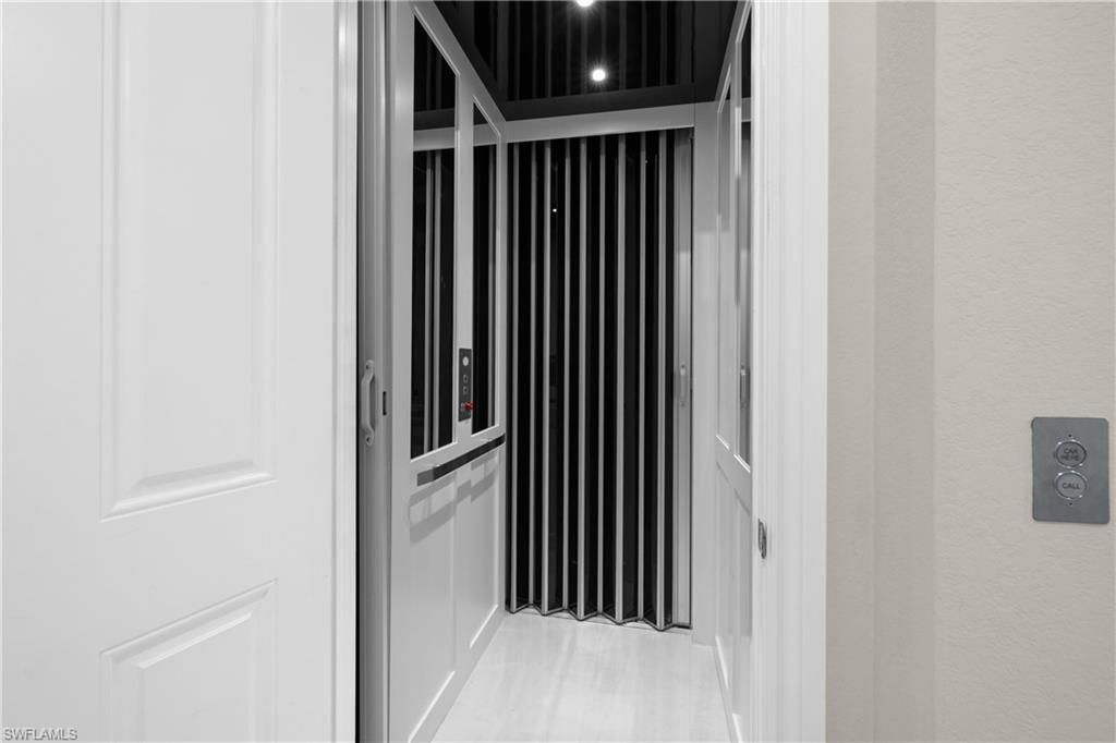 9041 Cherry Oaks Trl, Unit 201, Naples, FL 34114 Photo