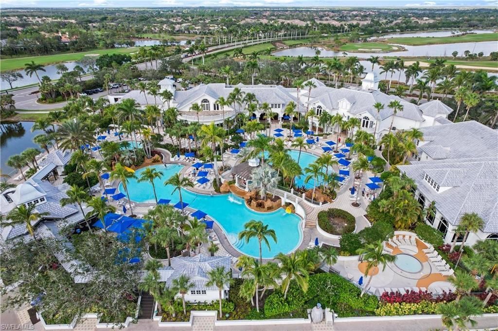 9041 Cherry Oaks Trl, Unit 201, Naples, FL 34114 Photo