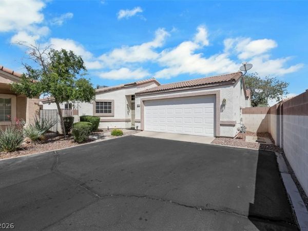 5073 Mascaro Drive, Las Vegas, NV 89122