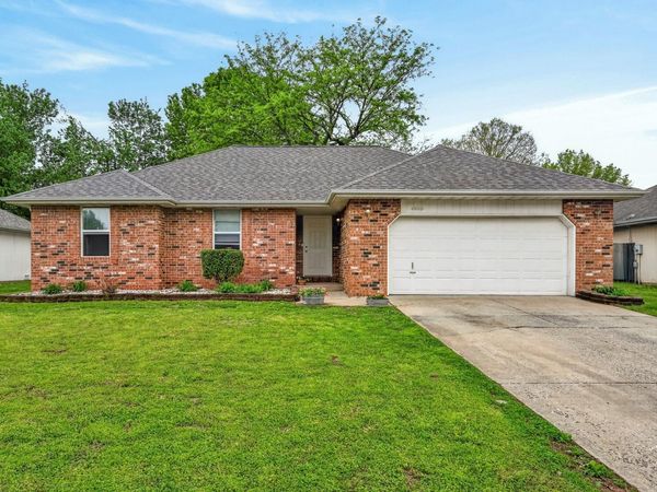 4000 W Wayland Street , Springfield, MO 65807