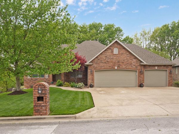 617 S Garden Way, Republic, MO 65738