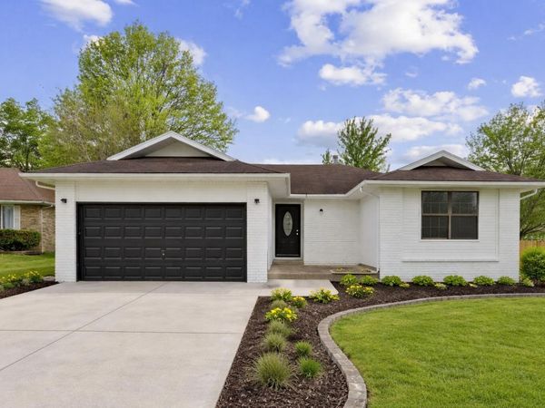 2806 W Swan Street , Springfield, MO 65807