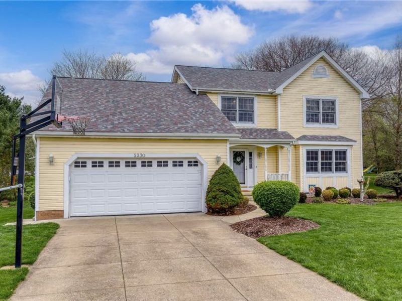 5330 Young Road, Stow, OH 44224 Photo 1