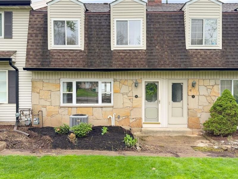 2051 Presidential Parkway, Unit 28, Twinsburg, OH 44087 Photo 27