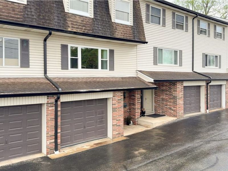 2051 Presidential Parkway, Unit 28, Twinsburg, OH 44087 Photo 32