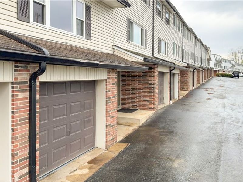 2051 Presidential Parkway, Unit 28, Twinsburg, OH 44087 Photo 33