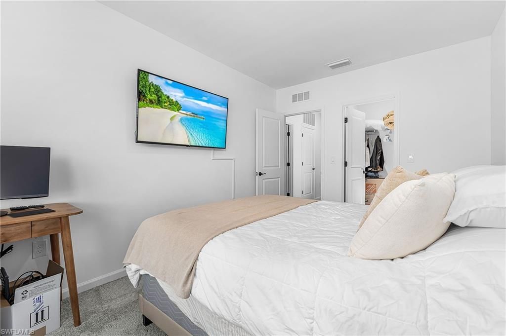 1682 Lake Jessup Cir, Cape Coral, FL 33909 Photo