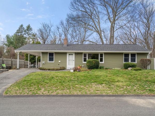 15 Martindale Rd, Randolph, MA 02368