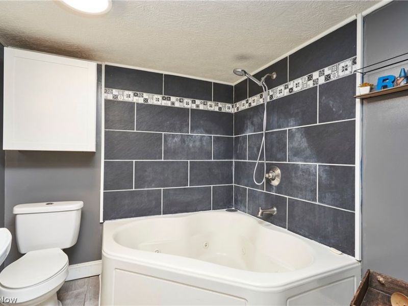 5336 Donner Drive, Clinton, OH 44216 Photo 13