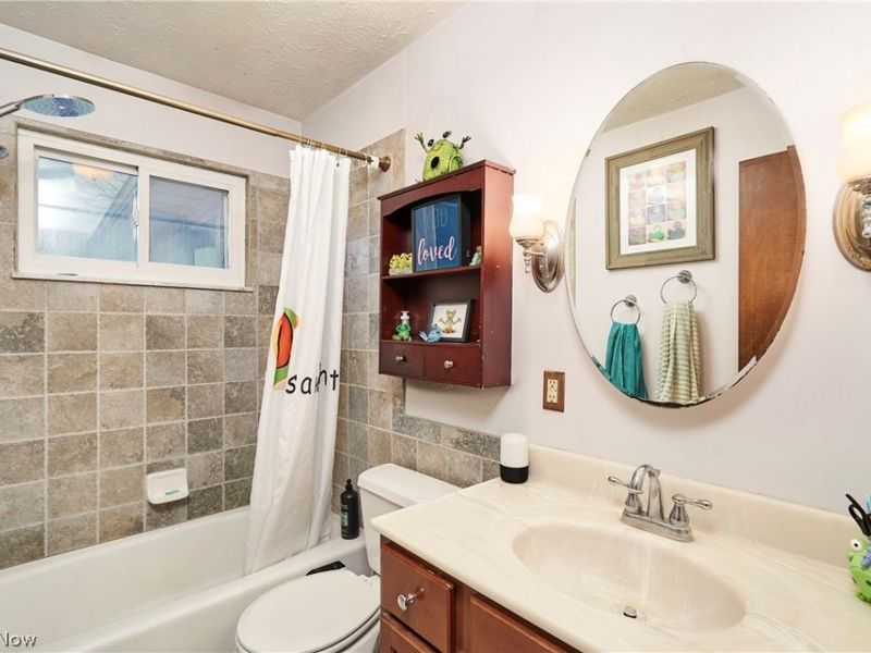 5336 Donner Drive, Clinton, OH 44216 Photo 9