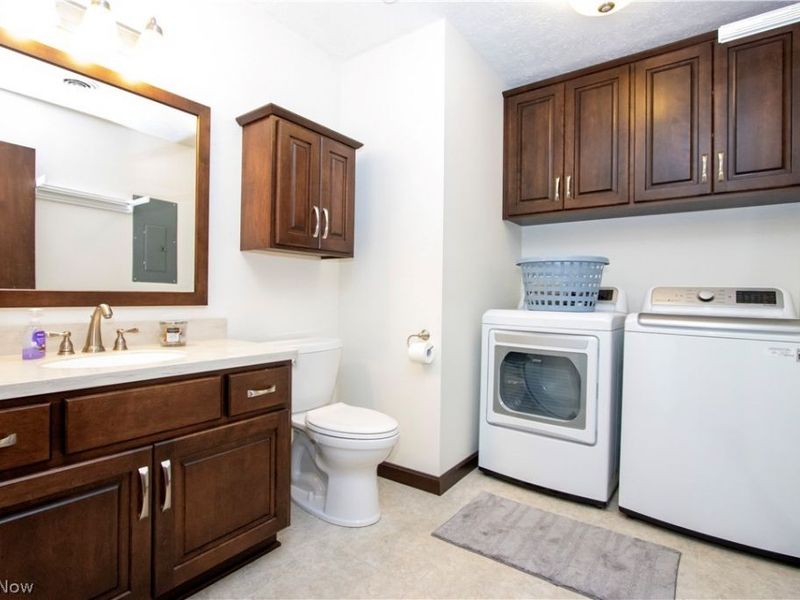 594 Forest Creek Drive, Wooster, OH 44691 Photo 22