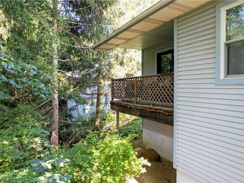 594 Forest Creek Drive, Wooster, OH 44691 Photo 6