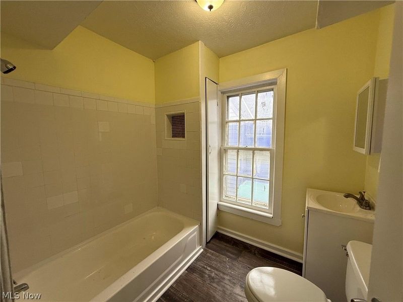 1333 E 68th Street, Cleveland, OH 44103 Photo 15