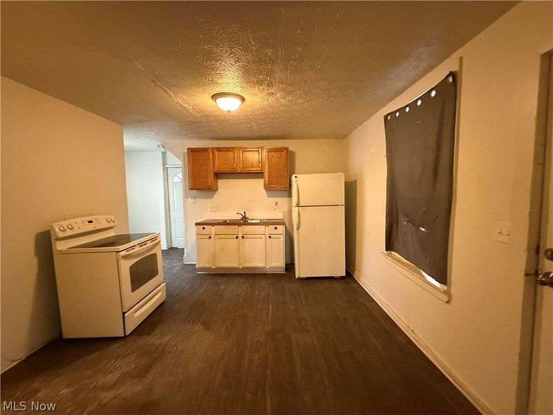 1333 E 68th Street, Cleveland, OH 44103 Photo 8