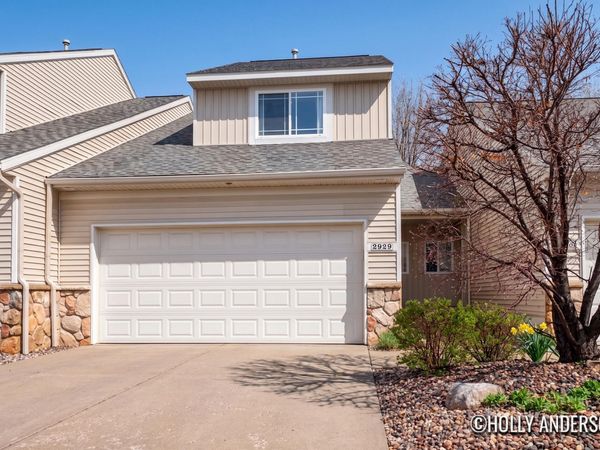 2929 Stoney Creek Court, Unit 102, Hudsonville, MI 49426