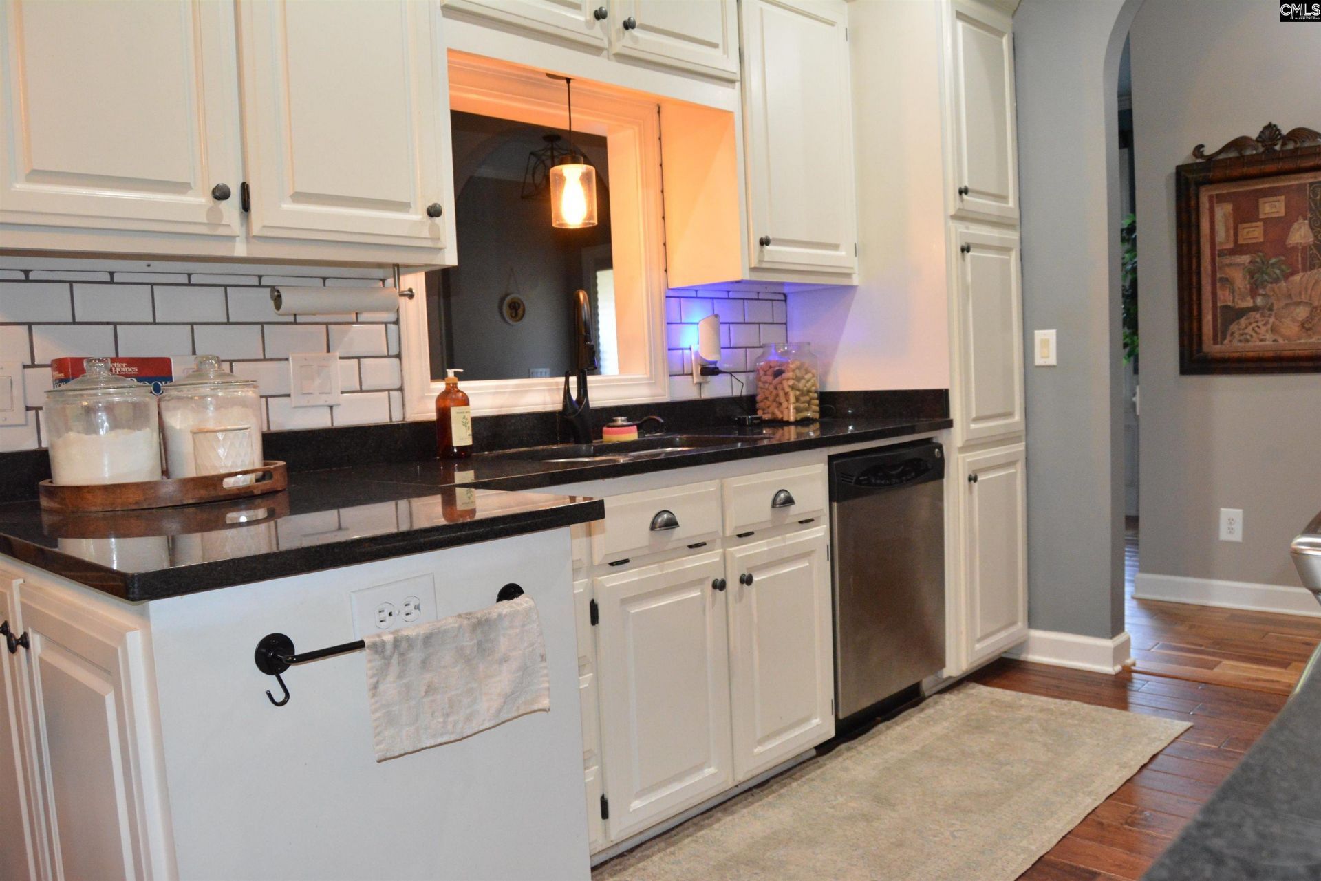 15 Falbrook Court Photo 20