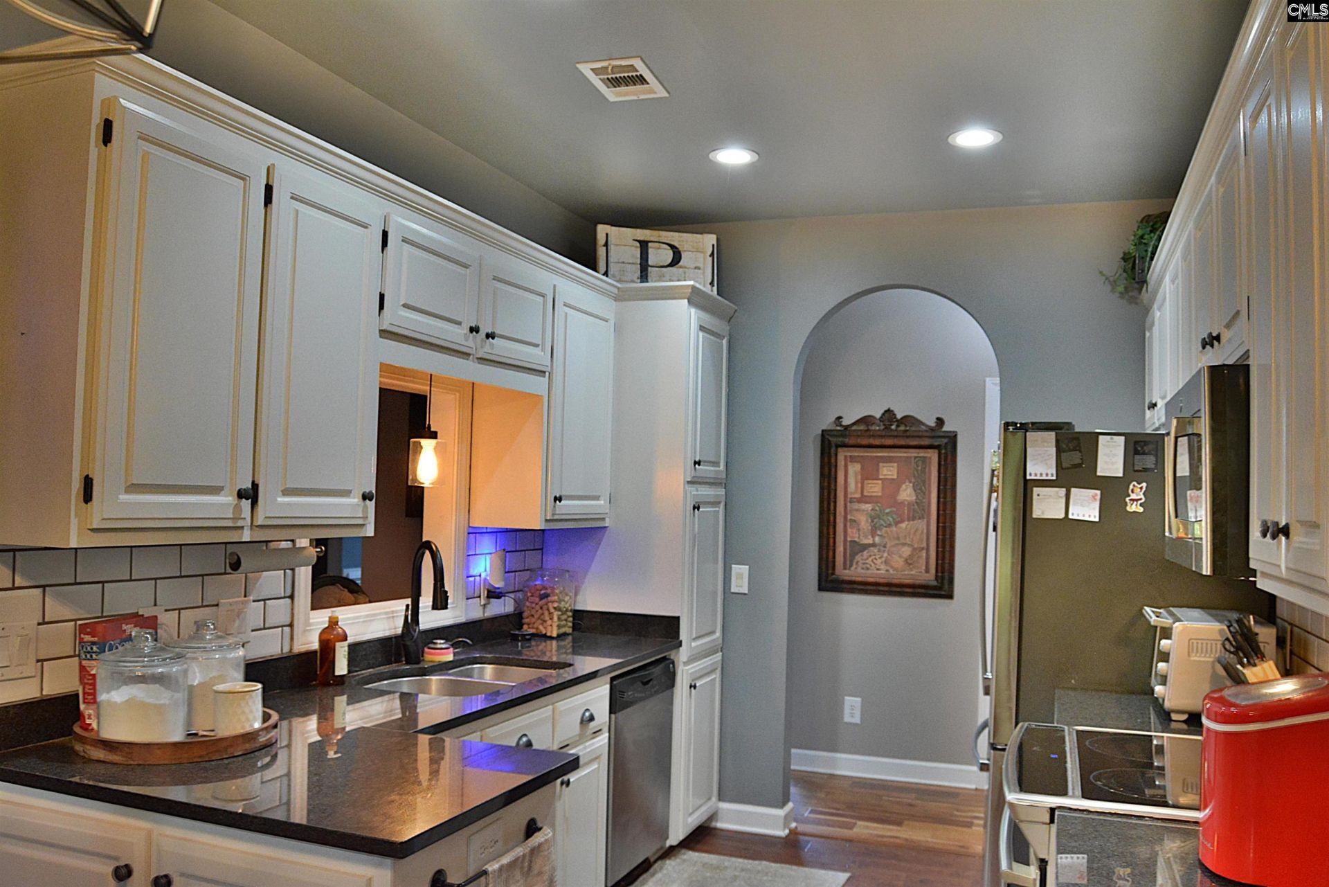 15 Falbrook Court Photo 21