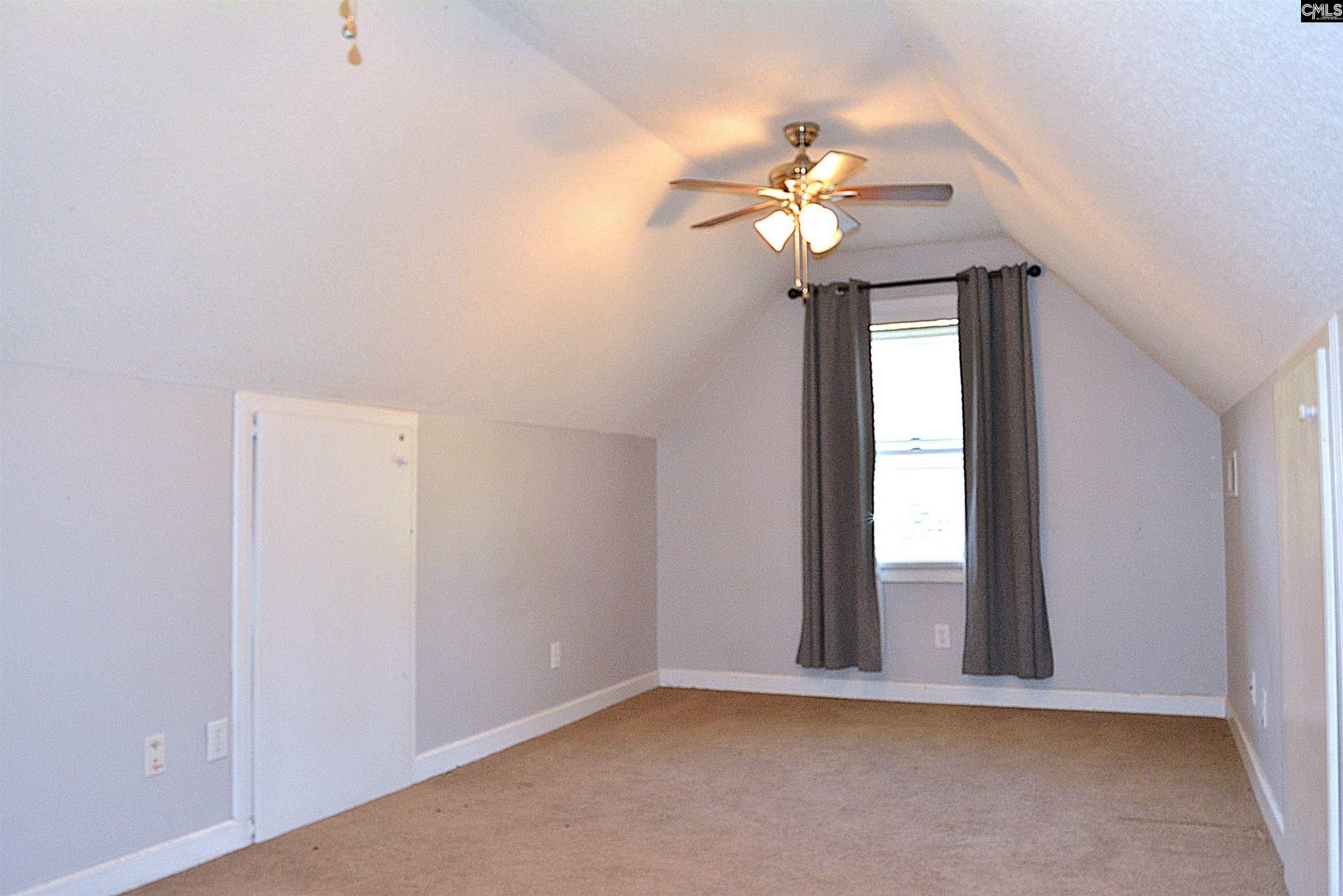 15 Falbrook Court Photo 23