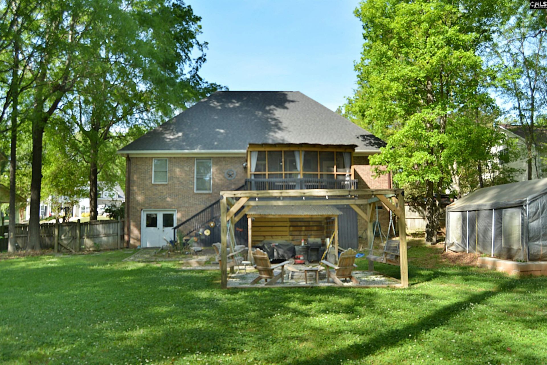 15 Falbrook Court Photo 30