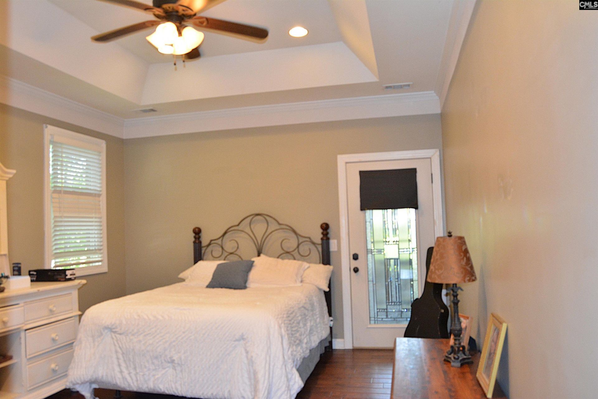 15 Falbrook Court Photo 37