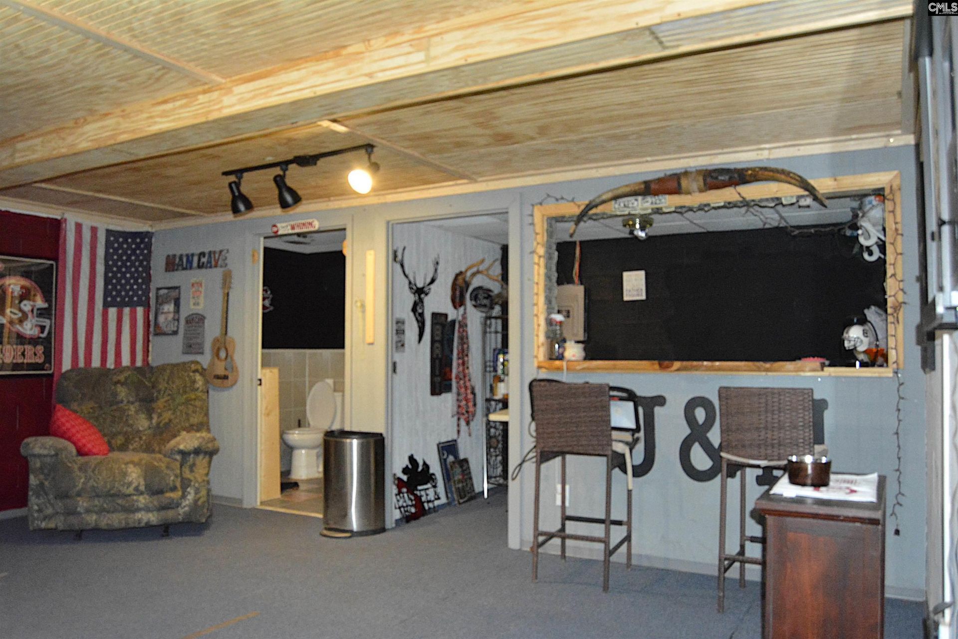 15 Falbrook Court Photo 46