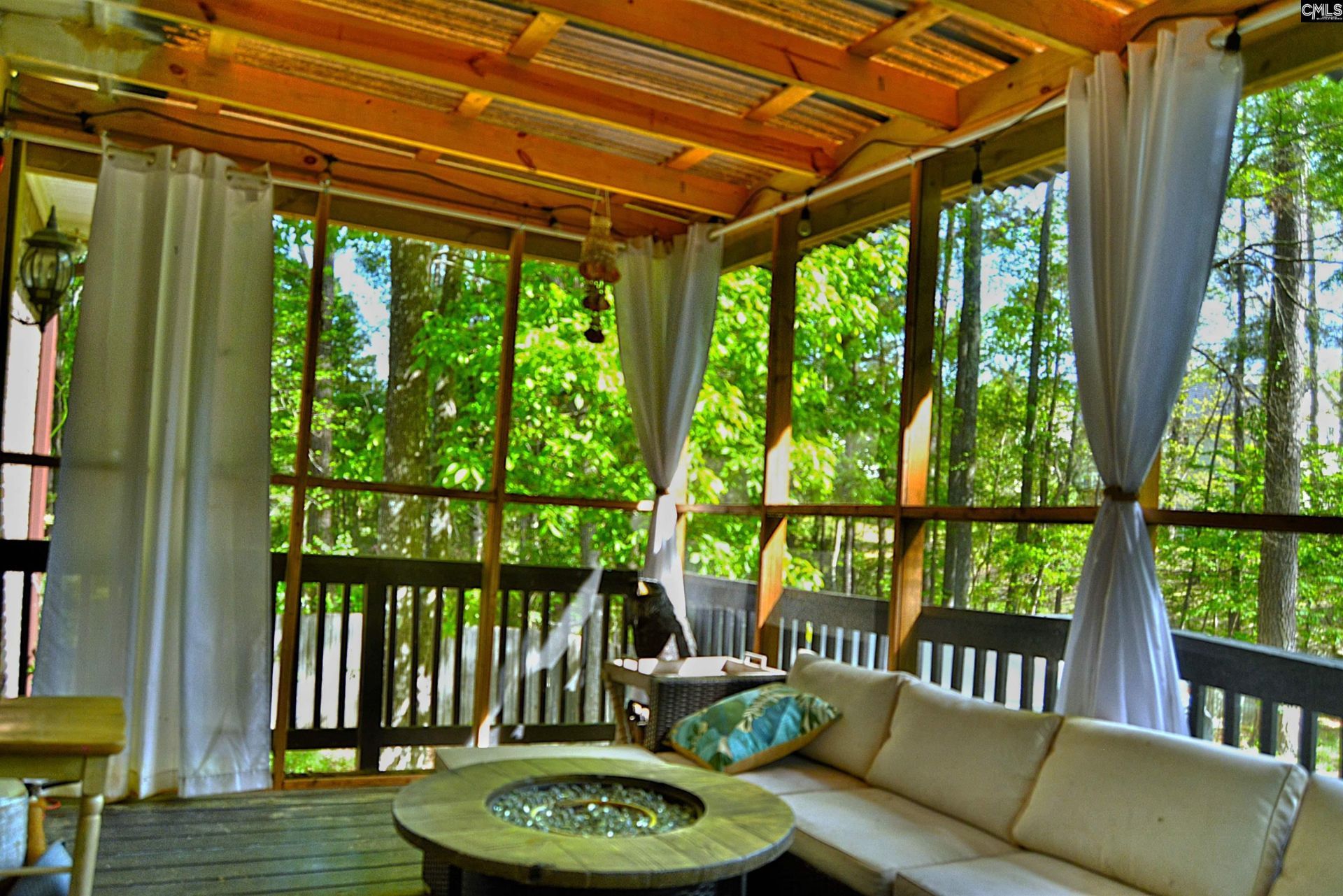 15 Falbrook Court Photo 48