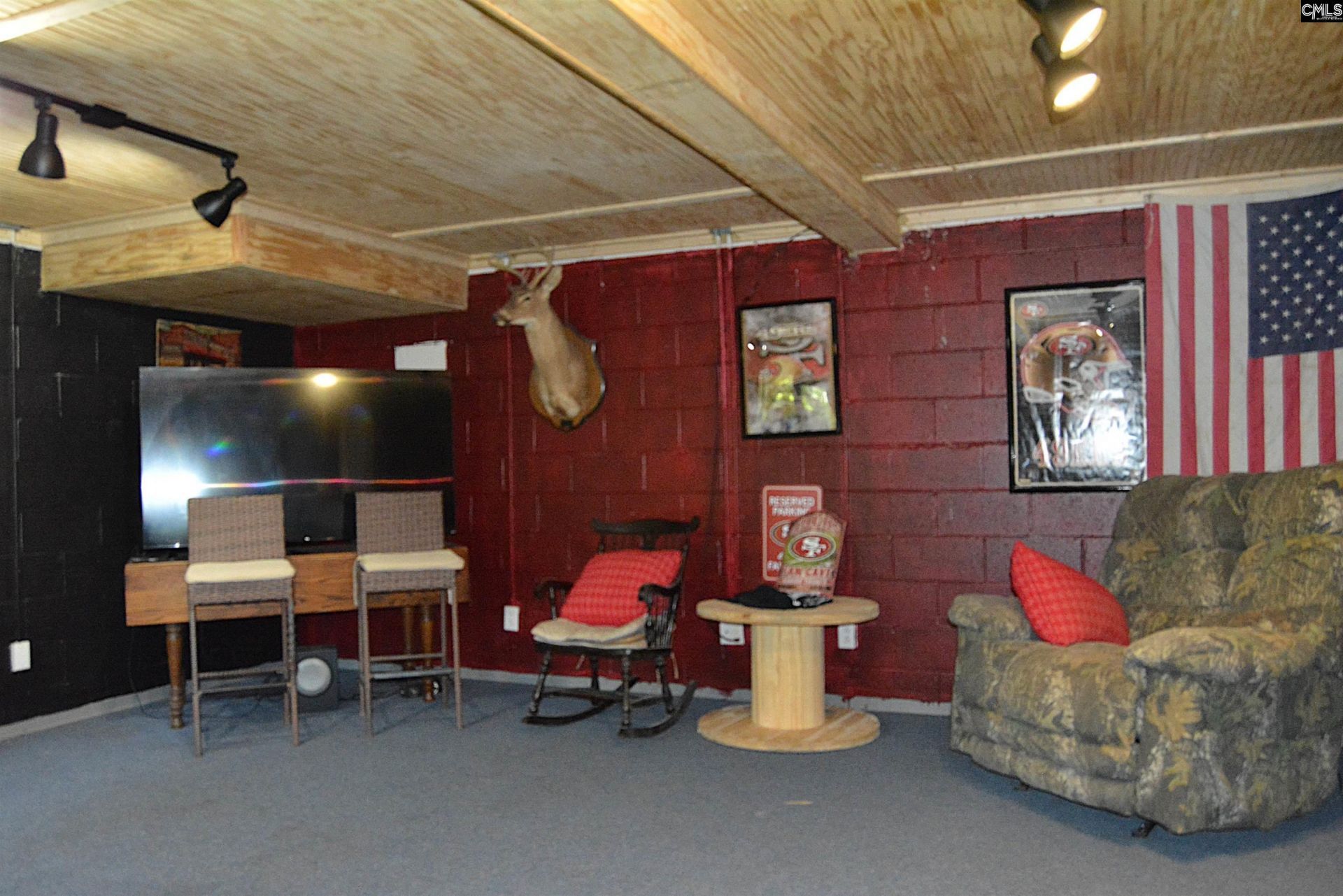 15 Falbrook Court Photo 48